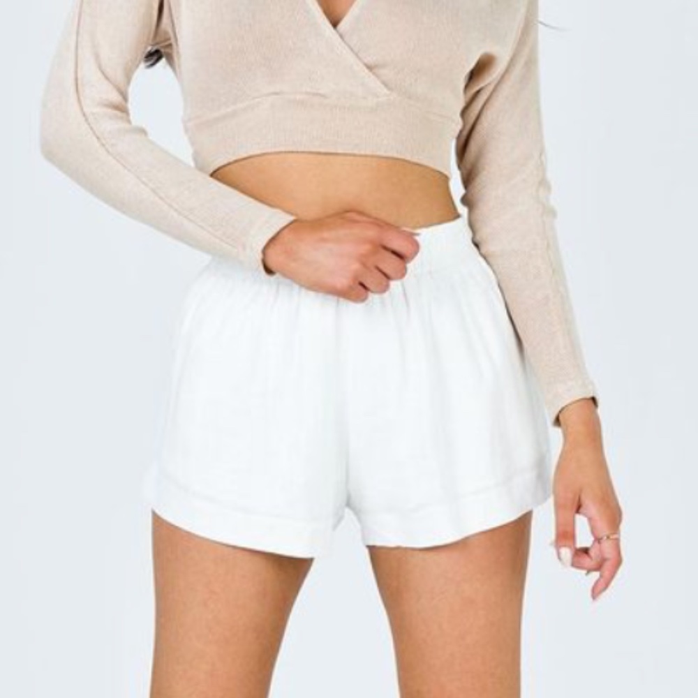 Beach House Shorts Off White